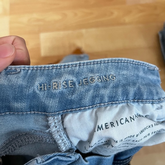 American Eagle Jeans - Picture 6 of 6